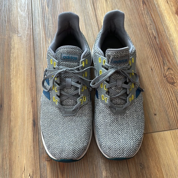 Mens Adidas Cloudfoam athletic shoes; size 10.5 - Picture 2 of 9